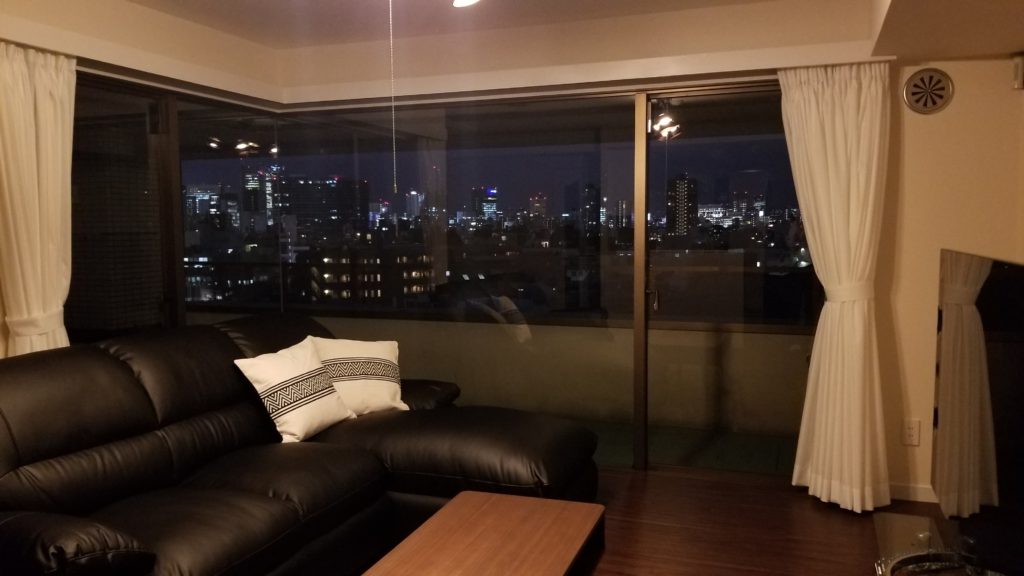 リビング夜　マンスリー